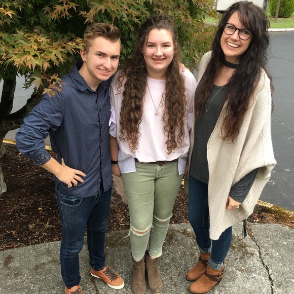 Meet your Posher, Mandy - Picture 7 of 8